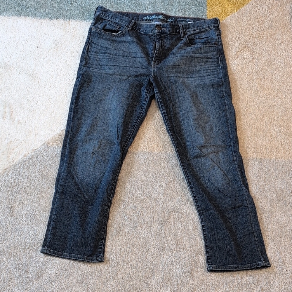 Eddie Bauer Women's Dark Blue Straight Leg Jeans